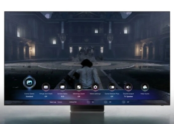 This Samsung TV from CES 2025 can go completely wireless up to 10 meters