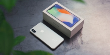 Apple is cutting iPhone prices in China by : Stock drops 2.6%