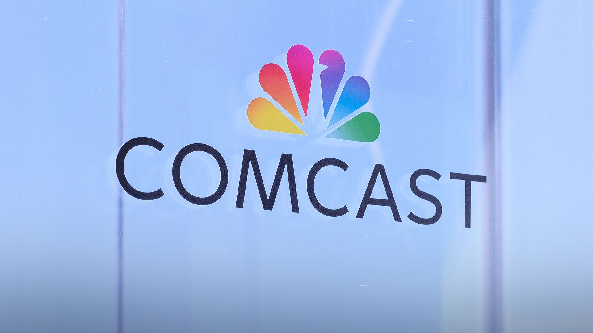 Comcast Stock plante 10%: voici ce que les investisseurs effrayés