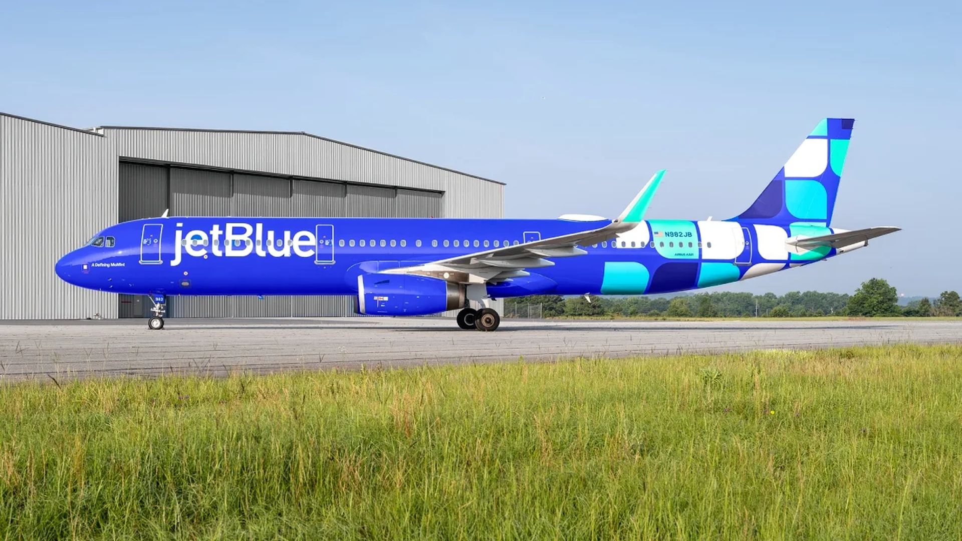 Expliqué: JetBlue Stock Nosedives 26% mais les bénéfices de l’entreprise terres doux