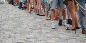 Best queue management systems in 2025