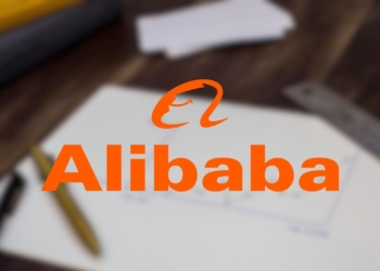 Apple just gave Alibaba stock a 5% burst: Should you buy in?