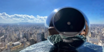 Worldcoin eyes Visa to turn your iris into money