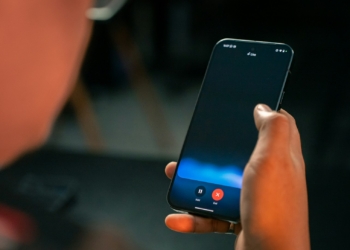 Gemini gets big, but not ChatGPT big