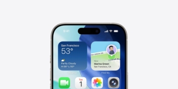 Apple finally lets users disable CarPlay screenshots in iOS 26