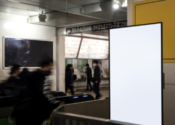 How to choose the right digital signage provider