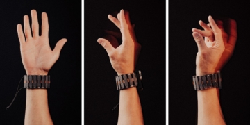 Meta’s wristband lets you type in the air with muscle signals