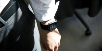 Counterpoint data shows the global smartwatch market is now shrinking