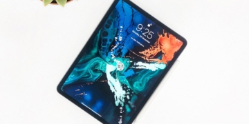 LG pushes Apple to adopt Tandem OLED in future iPhones