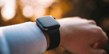 Apple updates blood oxygen feature to bypass US ban