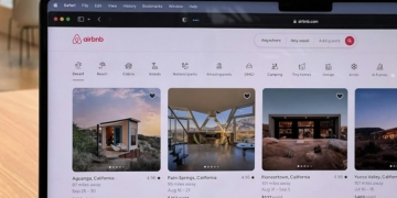 Airbnb launches “reserve now, pay later” for US stays