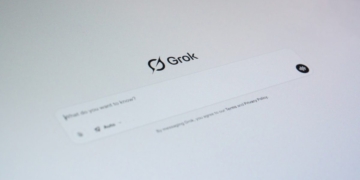 xAI releases Grok 4 Fast model for all users