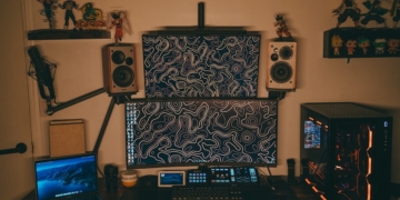 R.I.P. Wallpaper Engine? Windows 11 tests video wallpaper like DreamScene