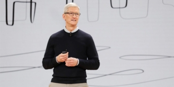 Tim Cook says Siri’s delayed AI upgrade is finally on track for 2026