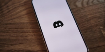 Discord confirms support vendor hack exposing user data and government IDs