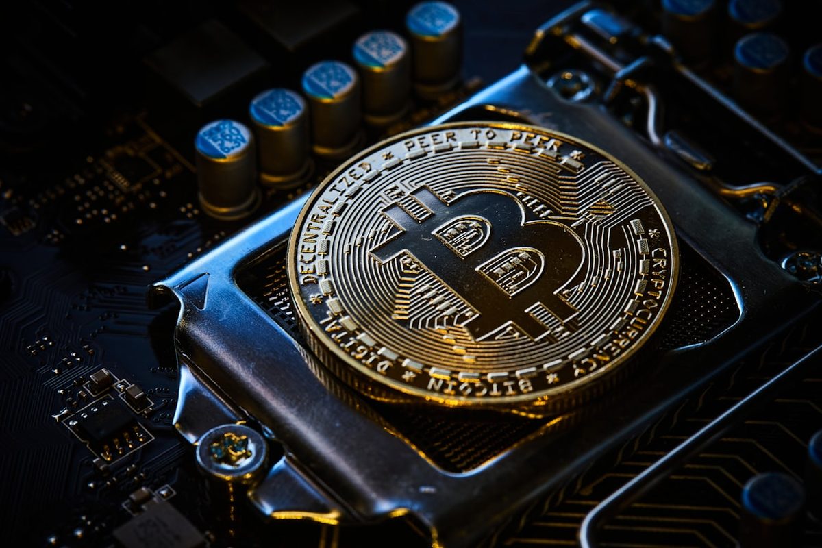 Market jitters delay Bitcoin’s push toward $125,000 record high