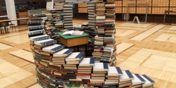 xAI announces Grokipedia, an AI Wikipedia competitor