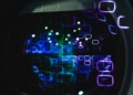 YouTuber builds a camera that films light at two billion FPS YouTuber builds a camera that films light at two billion FPS