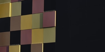 MIT researchers have built an AI that teaches itself how to learn