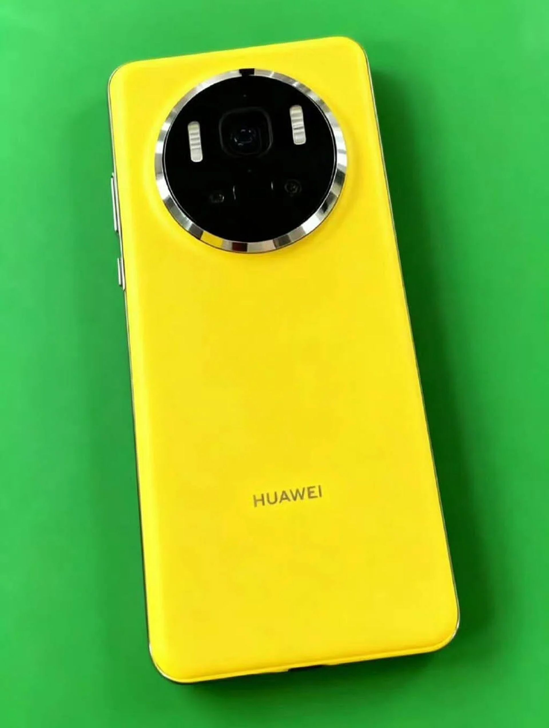 Huawei Mate 80 leaked photos