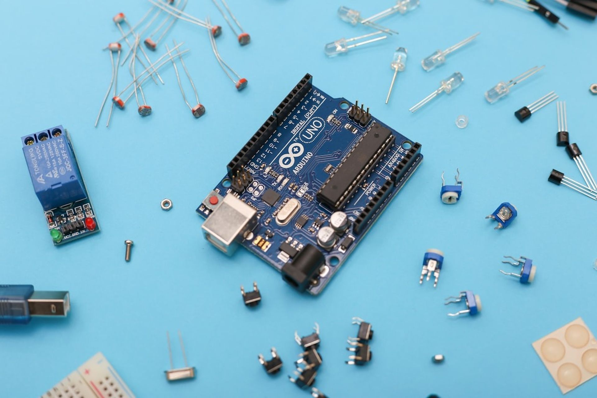 Qualcomm acquiert Arduino, annonce de nouveaux outils matériels et de développement