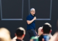 Tim Cook might not be leaving Apple soon after all Tim Cook might not be leaving Apple soon after all