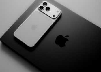 Apple readies next iOS cycle: 26.1 today, 26.2 beta tomorrow