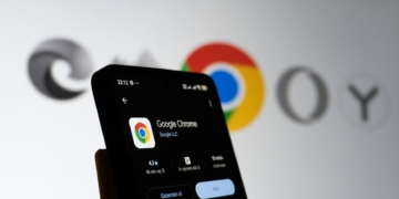 Chrome Android tests site-specific approximate location feature