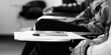 Oxford study finds AI benchmarks often exaggerate model performance