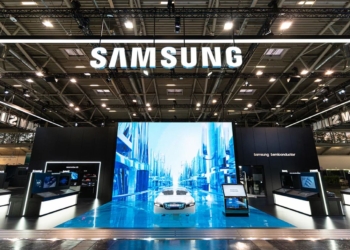 Samsung names mobile chief TM Roh as its new co-CEO