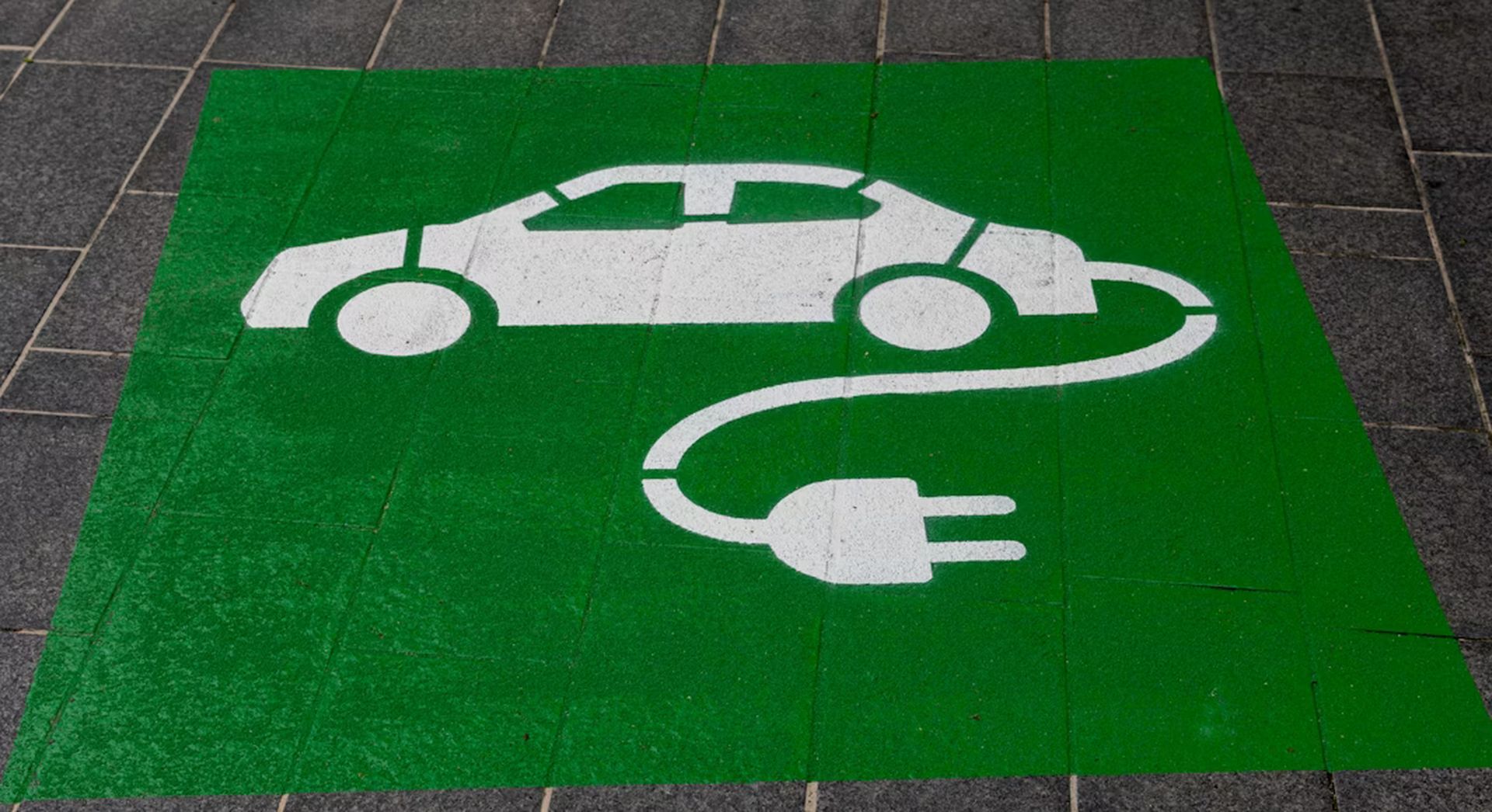 Researchers find electric cars erase their “carbon debt” in under two years Researchers find electric cars erase their “carbon debt” in under two years