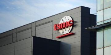 TSMC dominates foundry market with 72% share in Q3 2025