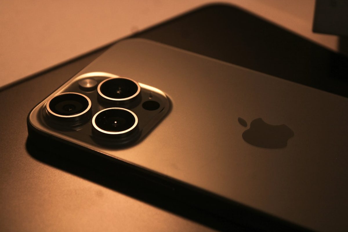 Why this country bans Android for senior officers over malware fears