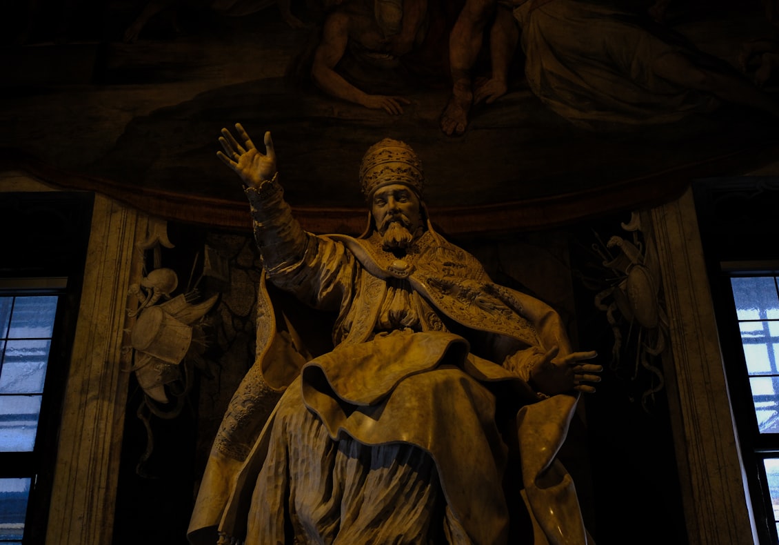 教皇利奥十四世准备具有里程碑意义 "人道颂赞" 关于人工智能的通谕