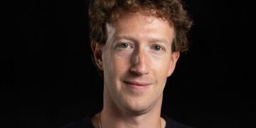 Zuckerberg promises 2026 AI blitz after Meta “rebuilt the foundations”