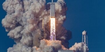 Elon Musk eyes historic  billion SpaceX IPO at .5 trillion valuation