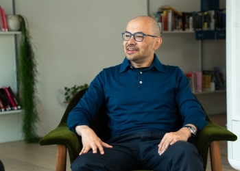 Google DeepMind CEO claims China trails Western AI by only months