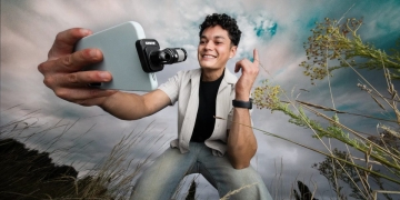 Shure releases USB-C version of MV88 microphone at CES 2026