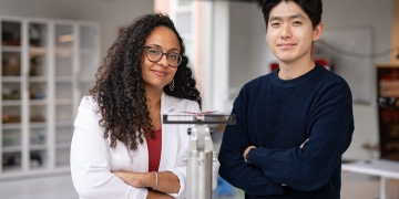 Engineers build grasshopper-inspired robots to solve battery drain