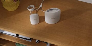 Meet Amazon’s  device that keeps you online when Wi-Fi fails