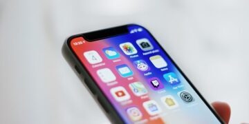 iOS 26.3: iPhone just got a lot better at talking to Android phones