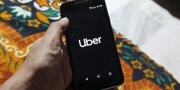 Uber adds hotel booking to app through Expedia deal