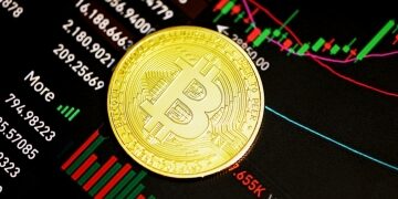 Bitcoin dips below K ahead of key Fed rate decision
