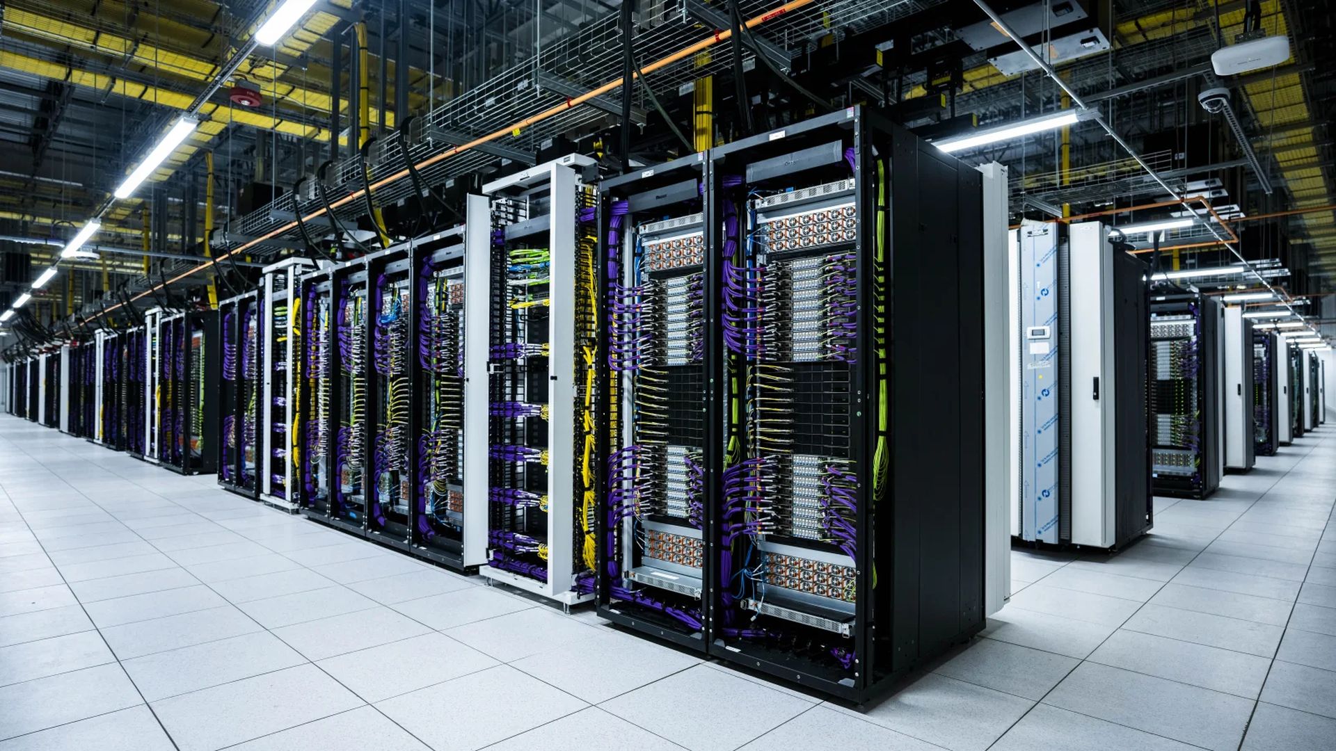Anthropic gaat maandelijks xAI 1,25 miljard dollar betalen voor enorme AI-computing Anthropic gaat maandelijks xAI 1,25 miljard dollar betalen voor enorme AI-computing