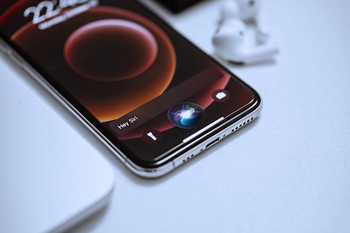Apple pagará US$ 250 milhões pelo atraso no lançamento da AI Siri
