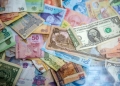 9 strongest currencies in the world