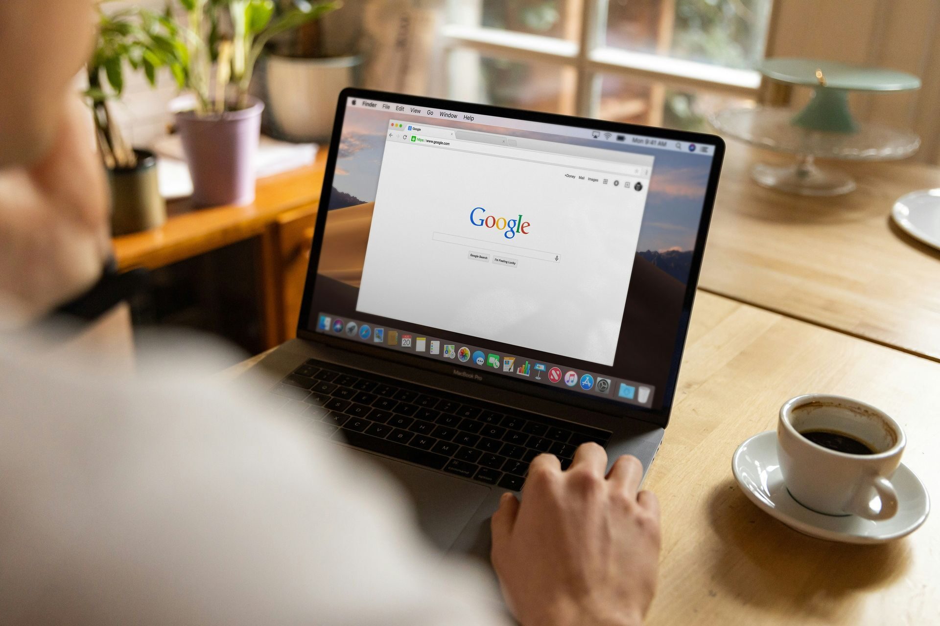 Generative search: Should you kick the keyword to the curb?