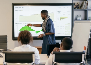 The enterprise presentation blueprint: Moving from disjointed tools to unified workspaces