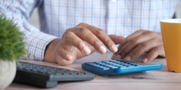 Most UK SMEs now consult AI before their accountants