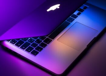 Apple reportedly plans entry-level MacBook Pro redesign for 2027
